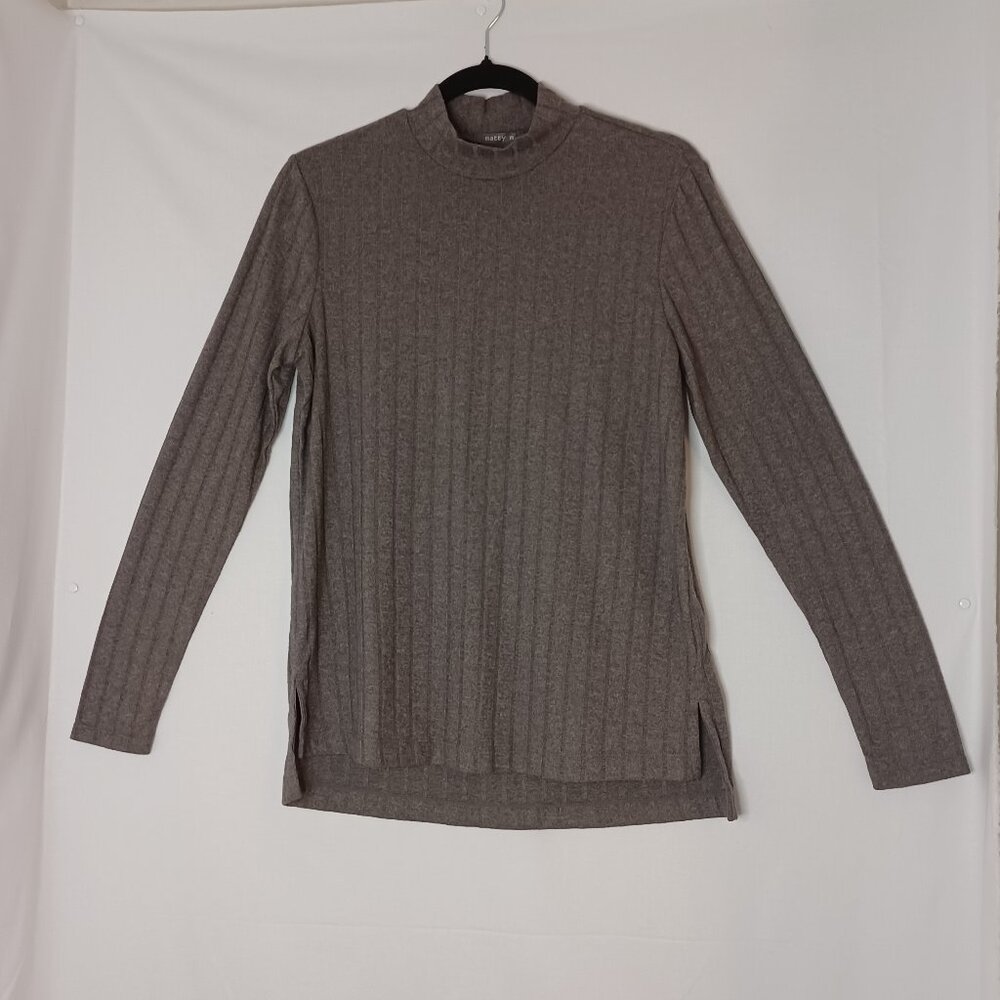 Women's Matty M Gray Sweater‎ Size XS